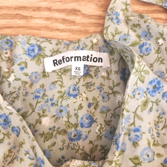 EUC Reformation Ventura Mini Floral Dress, Size XS. - Picture 6 of 12